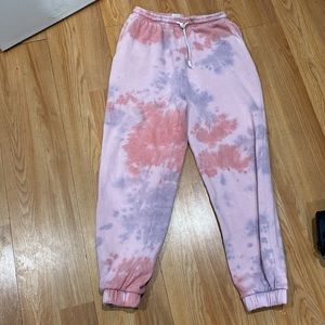 Cute tie-dye sweats